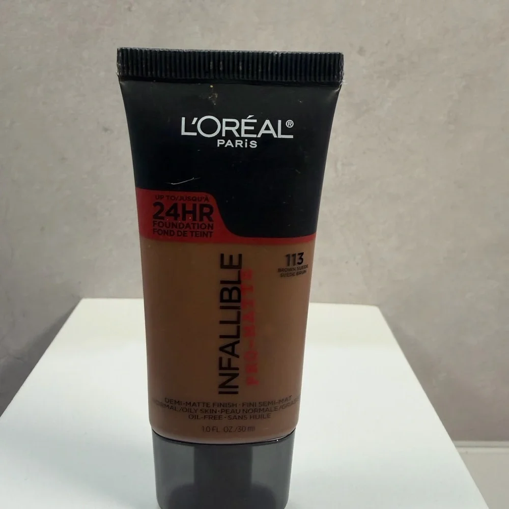 🩷5/$10🩷L'Oréal Infallible 24HR Foundation - Warm Brown (113)